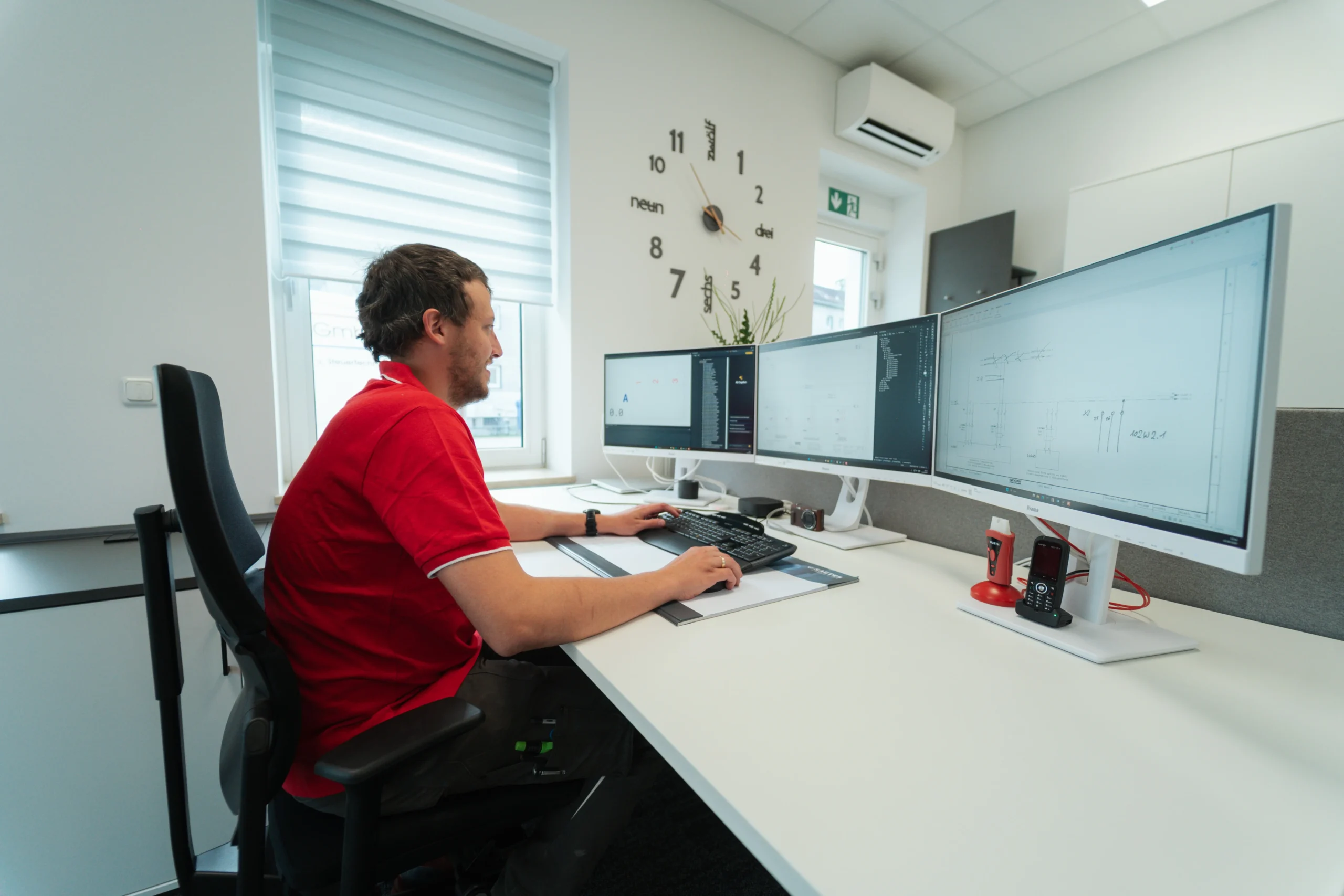VT-Schaltanlagen_Programmierung – VT-Schaltanlagen GmbH – Traunreut